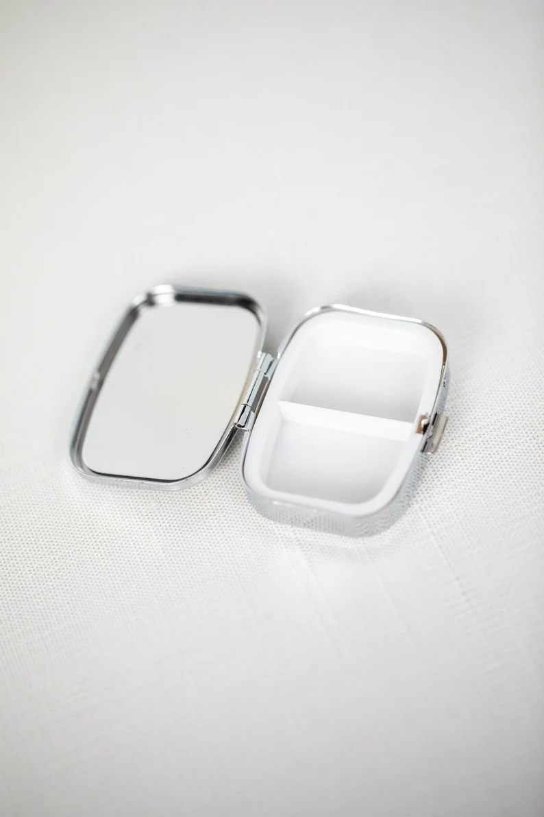 Wellness Keeper Pocket Sized Pilll Case — image 3